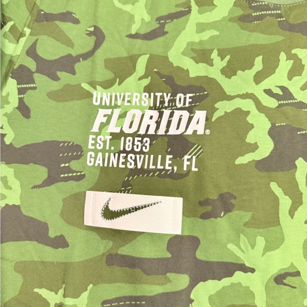 Nike Green Camo University of Florida T-Shirt - Picture 2 of 4